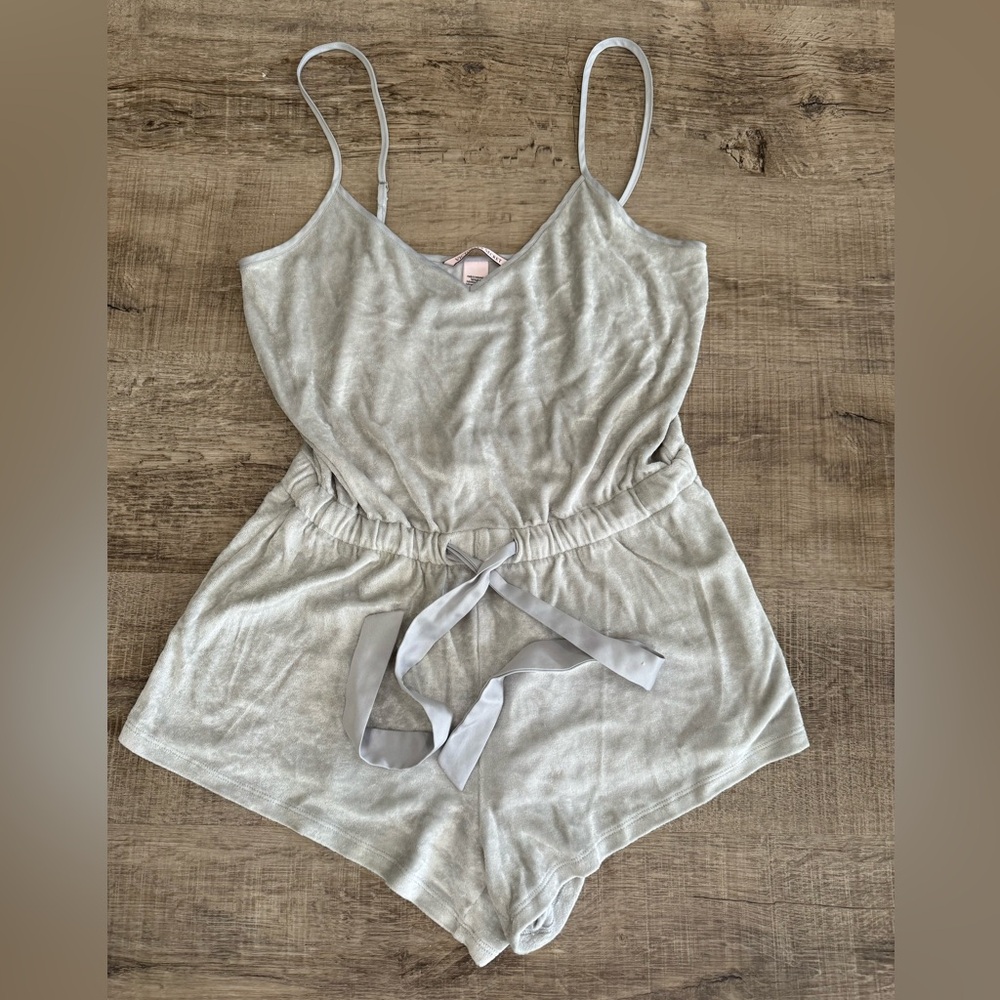 Victorias secret blue/grey sleep romper - size medium